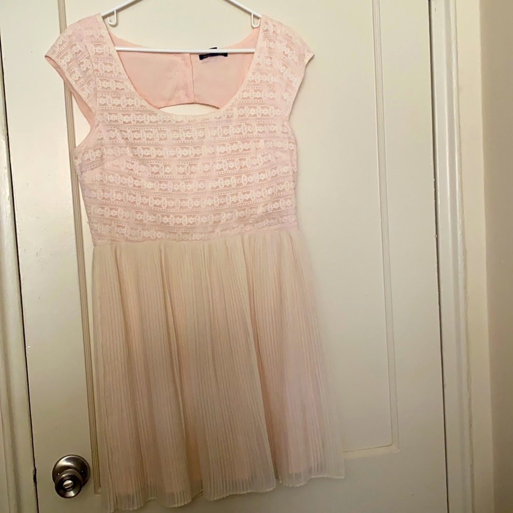 American Eagle faint pink dress size: 12